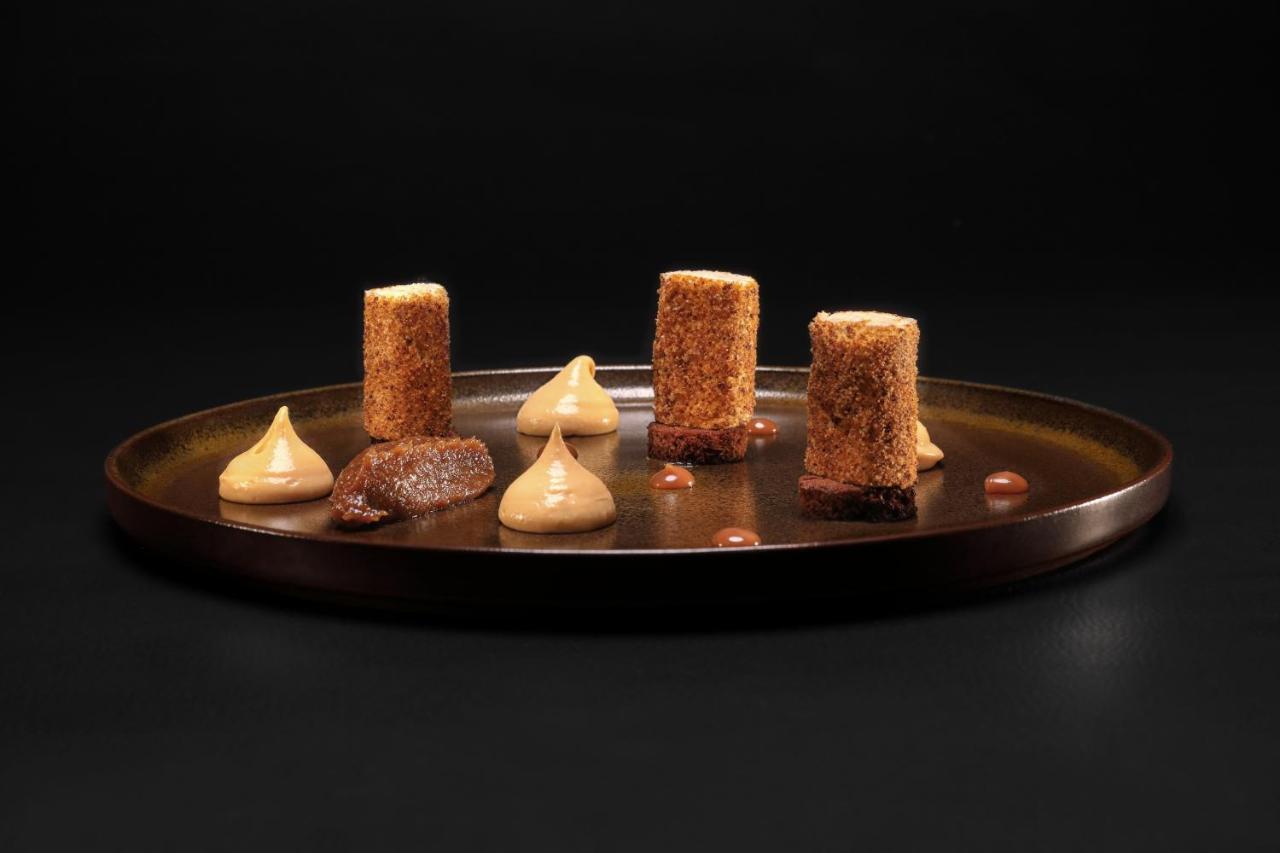 Boutique-Hotel Restaurant L'Atelier D'Epicure Logis Castels Екстериор снимка