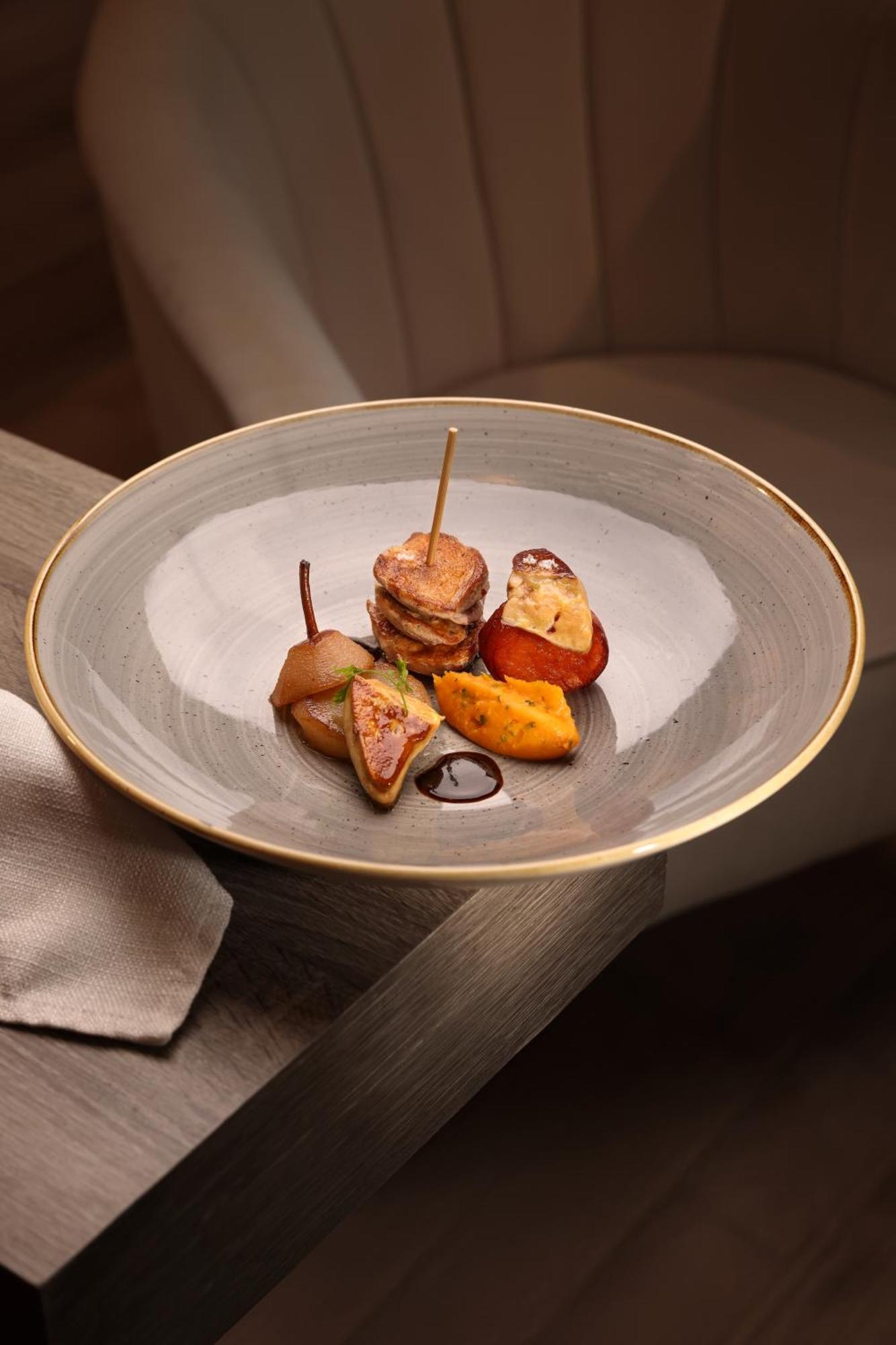 Boutique-Hotel Restaurant L'Atelier D'Epicure Logis Castels Екстериор снимка