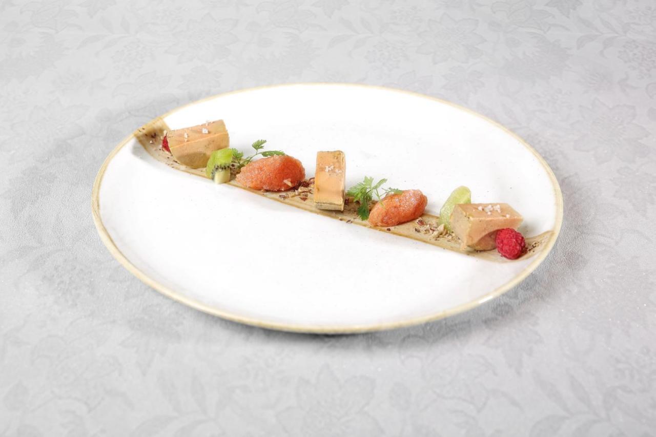 Boutique-Hotel Restaurant L'Atelier D'Epicure Logis Castels Екстериор снимка